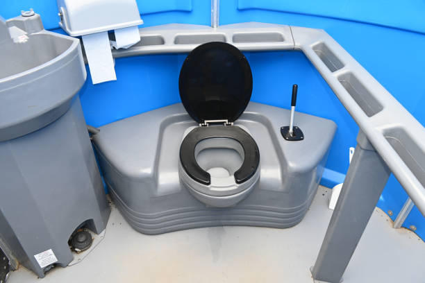 Best Portable toilet rental cost  in Evans City, PA